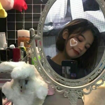 30张氛围感短发女生头像合集