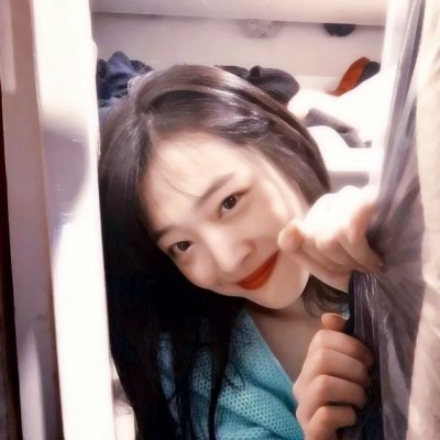 24张高清可爱沙雕女生头像 简约又接地气的女生头像合集