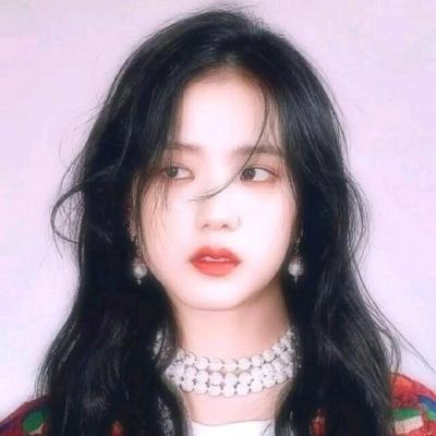 23张高清氛围感女生意境头像 适合当QQ头像的唯美图片