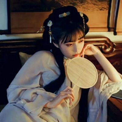 12张无水印高清真人古风女生头像合集
