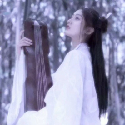 20张高清唯美女生古装真人QQ头像合集