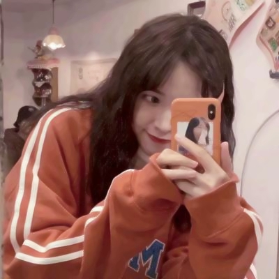 21张高清真实女生微信头像 好看又实用