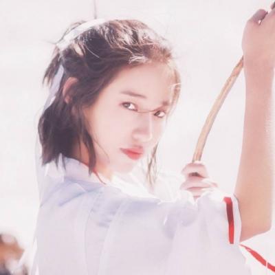 27张高清好看的真人古风女头像合集 风格超多样