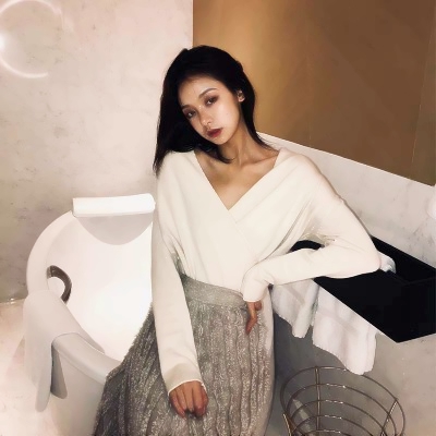 16张超酷女生头像合集 高清新潮质感拉满