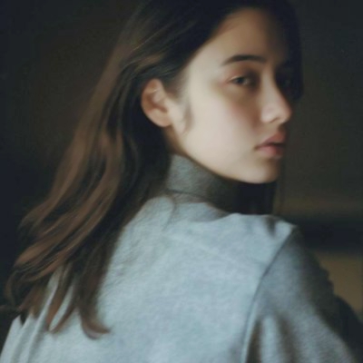 36张高清欧美气质女生头像 唯美氛围感拉满