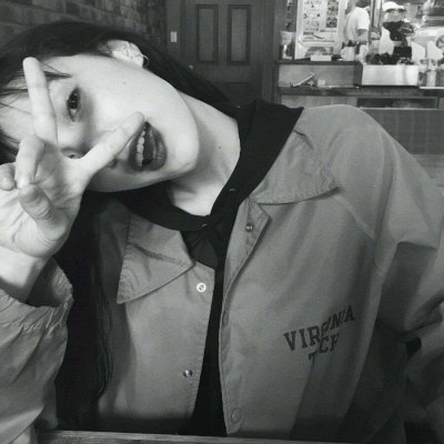 36张高清伤感黑白女生QQ头像 氛围感拉满