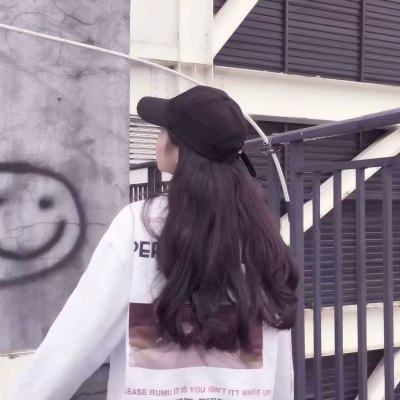 19张可爱感拉满的女生背影头像 软萌小仙女专属头像合集