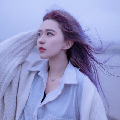 24张高清意境感拉满的抑郁伤感女生头像