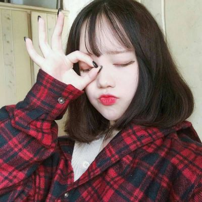 31张高清好看的短发美女头像合集 女生头像专区上新