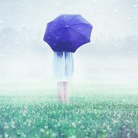 女生失恋淋雨头像 23张伤感氛围感头像合集