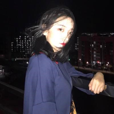 21张高清伤感冷漠风女生QQ头像 好看又有氛围感