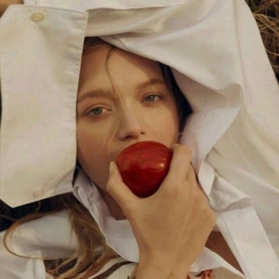 18张高清英伦风女生头像 可以直接下载保存