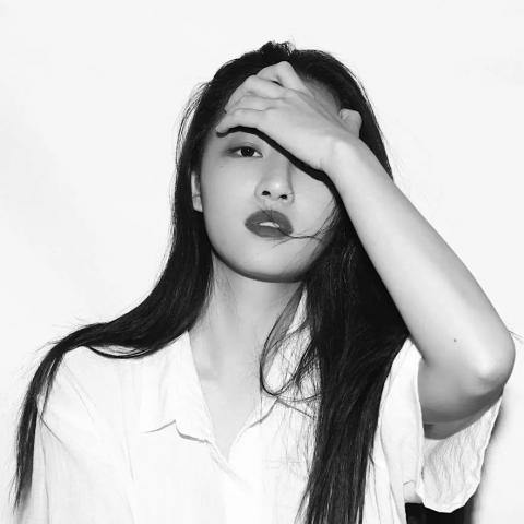 24张酷飒女生抖音头像合集 高清又潮又霸气