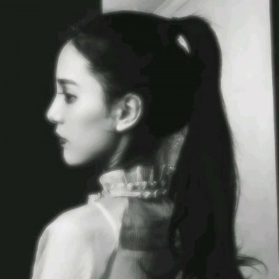 36张高清伤感黑白女生QQ头像 氛围感拉满