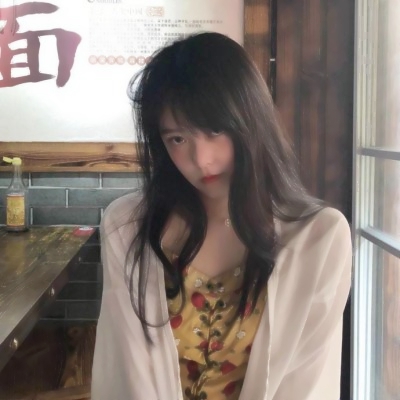 31张高清超时尚女神头像 氛围感拉满的女生头像合集