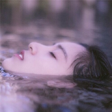 分享一组超爱的女生头像