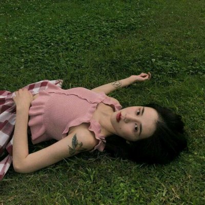 真人冷酷女生头像合集！9张高清好看的个性头像整理好了