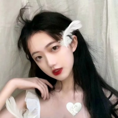 24张高清三人闺蜜唯美头像合集 适合女生用的闺蜜三人组头像