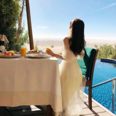 20张高清新潮女生背影头像 适合当微信头像的氛围感图片