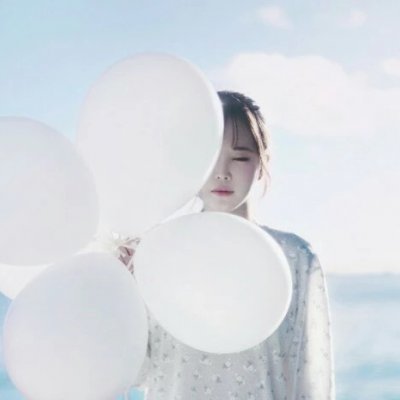 21张氛围感拉满的意境女生头像 高清好看又治愈