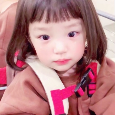 34张可爱萌娃闺蜜头像 一人一张高清无水印