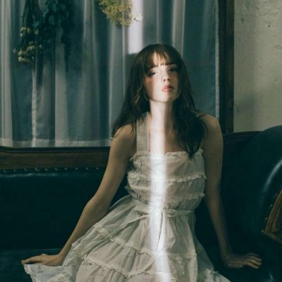 22张高清唯美欧美女生头像 氛围感拉满的女生头像合集