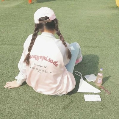 12张高清小清新背影女头 氛围感拉满的女生头像合集
