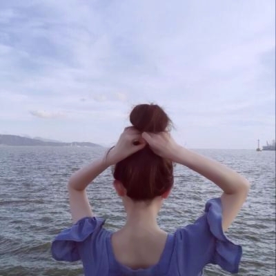 26张高清气质女生唯美背影QQ头像，氛围感拉满