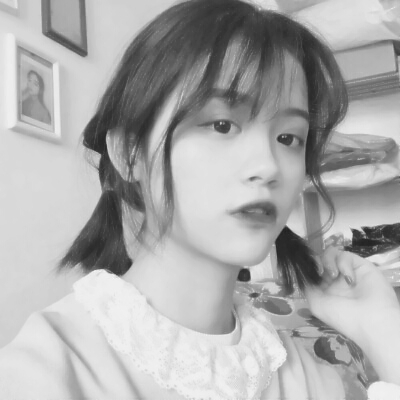 女生黑白高清头像合集 31张好看的黑白女生头像分享