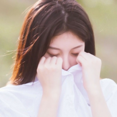 21张高清真人小清新女生QQ头像 直接用就好看