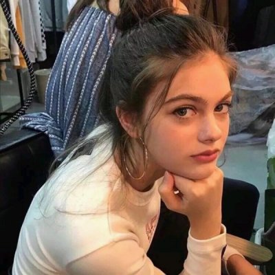 38张高清霸气欧美女生头像 既能当头像又能当壁纸