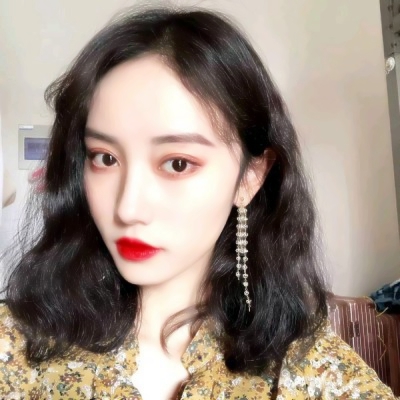 气质个性潮流魅力女头像 33张高清时尚女生微信头像合集