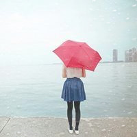 女生失恋淋雨头像 23张伤感氛围感头像合集