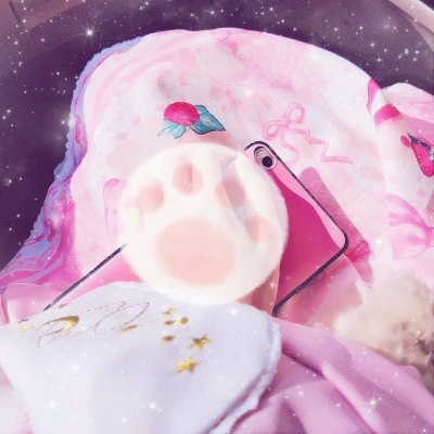 满满少女心！16张高清粉色系女生头像合集