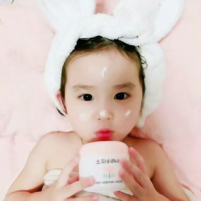 21张高清搞怪可爱萌娃女生头像 氛围感拉满