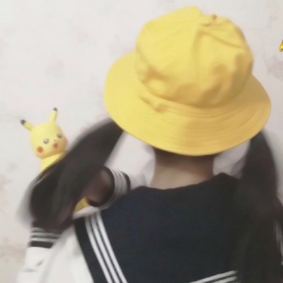 13张高清可爱款女生个性背影头像合集