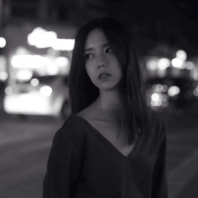 36张高清伤感黑白女生QQ头像 氛围感拉满