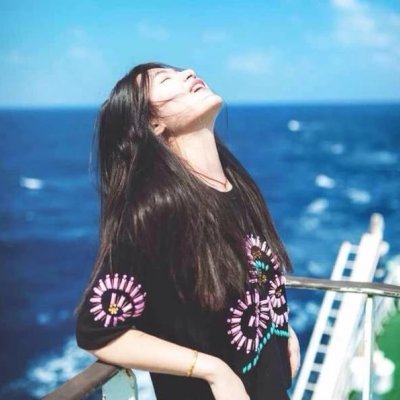 21张氛围感拉满的意境女生头像 高清好看又治愈