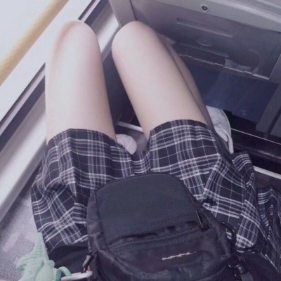 13张高清女生腿部部位QQ头像合集