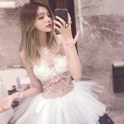 20张高清好看的微信气质美女头像合集