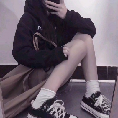 女生下半身部位头像 28张高清好看的图集