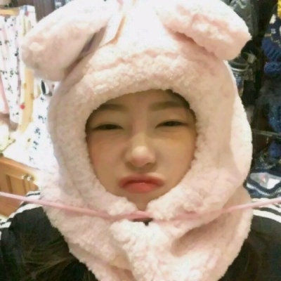 33张高清潮范可爱真人女生QQ头像合集