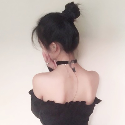 36张高清好看的美女背影微信头像合集