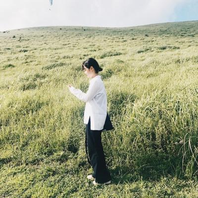 24张高清小清新意境女生QQ头像 氛围感拉满