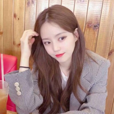 36张高清时尚爱美女生QQ头像 总有一款合你心意