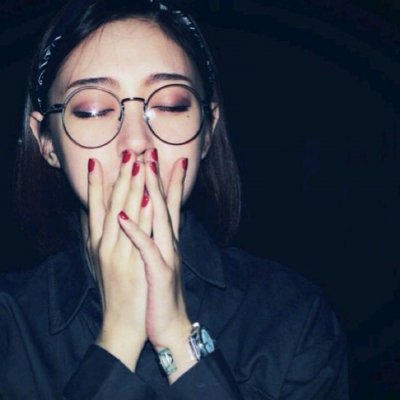 暗黑风拉满！26张超酷女生头像合集，高清质感直接封神