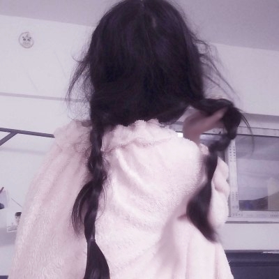 13张高清可爱款女生个性背影头像合集