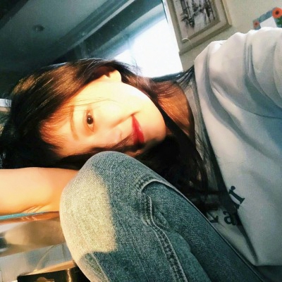 23张高清可爱萌系真人女生QQ头像合集