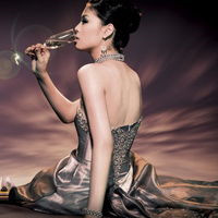 47款抽烟喝酒的伤感女生头像合集