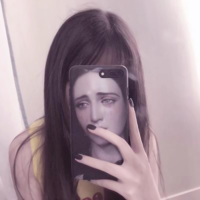 24张高清意境感拉满的抑郁伤感女生头像